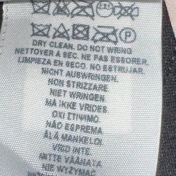 Vintage Women's Guess 1981 Power Skinny Faux Leather Pants Size 24‎ - Picture 6 of 6